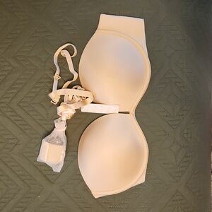 Victoria Secret strapless bra 36c